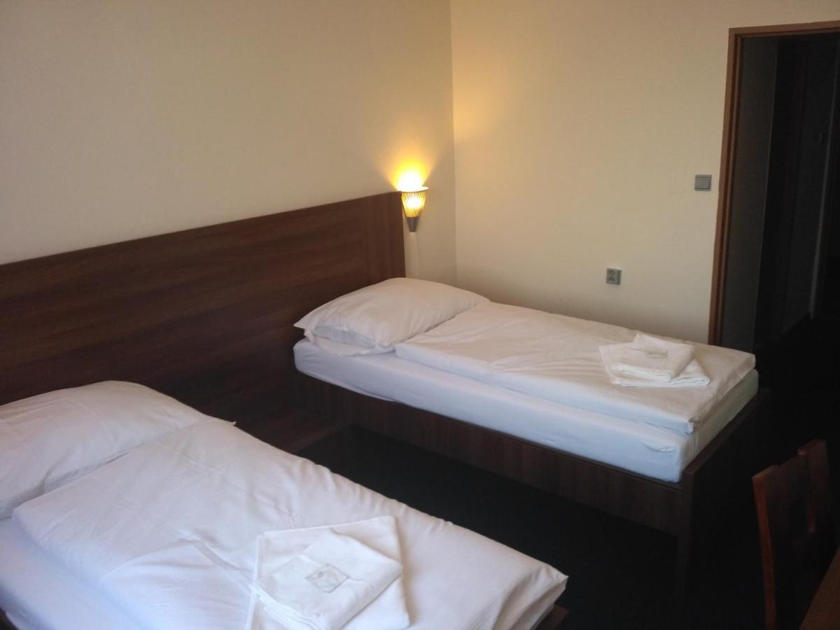 Hotel Zobor Nitra Zewnętrze zdjęcie